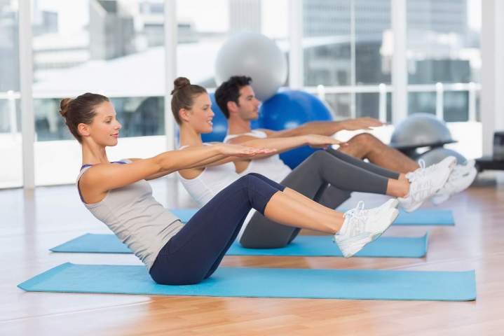 Cours de pilates en groupe Saint-Cyr-l'École