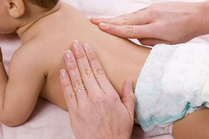 Atelier massage pour bébé Saint-Cyr-l'École